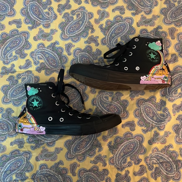 CONVERSE RARE PRINTED HIGH TOPS - Picture 2 of 5